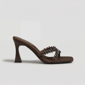 Sandales à talon ornées de cristaux - Copy